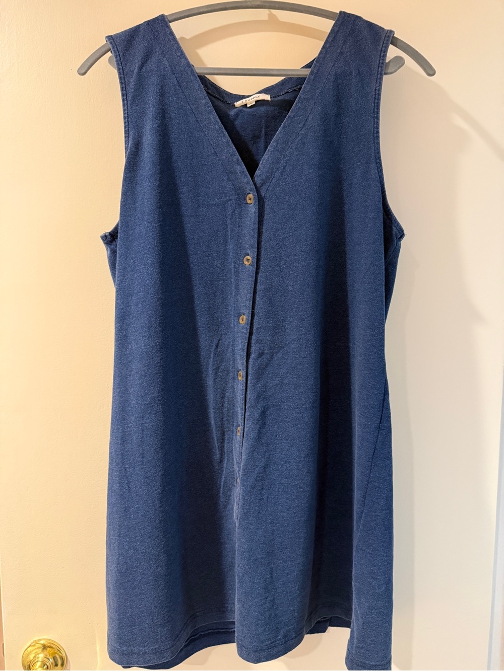 Z Supply Navy Sleeveless Button-Front V-Neck Tunic